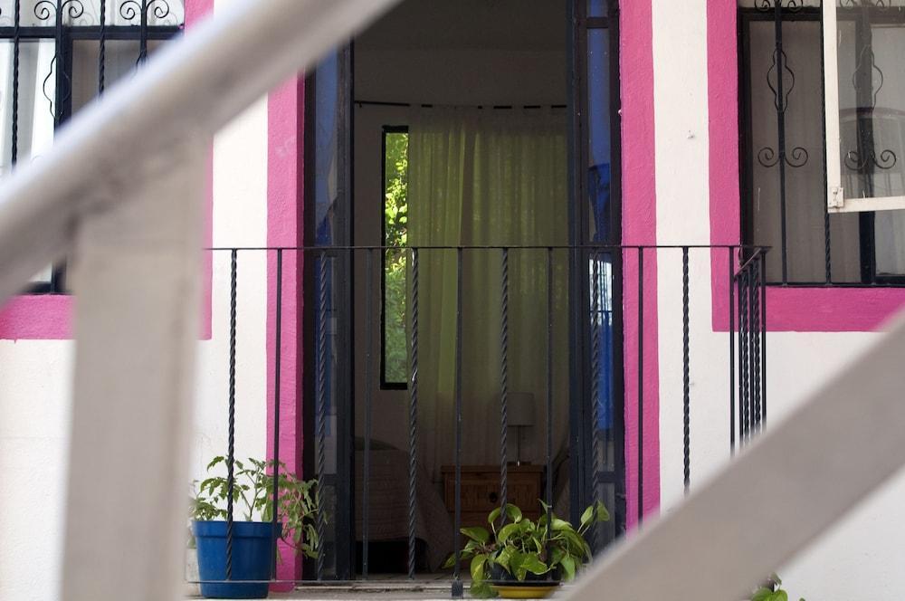 Taiyari Hostal Monterrey Exteriér fotografie